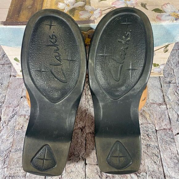 Clarks Brown Leather Sandals Slip on Open Toe Womens Size 7 Adjustable Straps - Picture 6 of 11